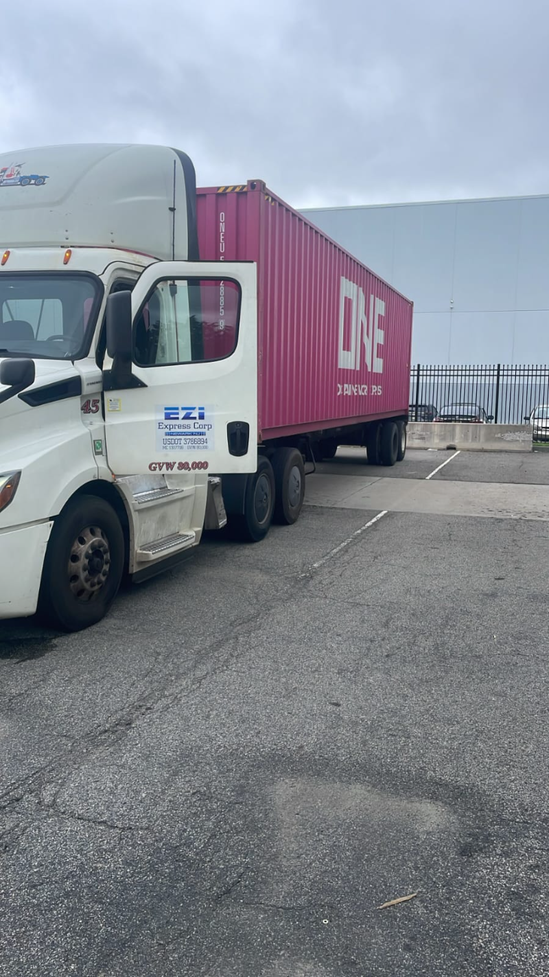 Container truck